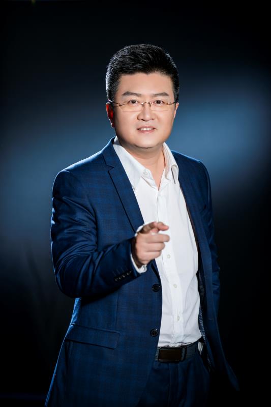 深圳广播电影电视集团-主持人:洪涛